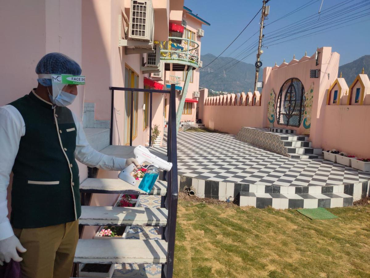 The Neeraj Ganga Heritage Palace リシケーシュ エクステリア 写真