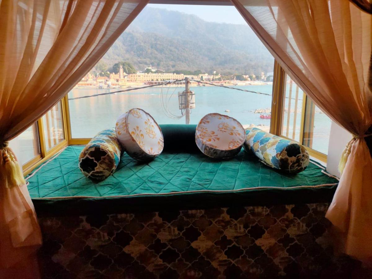 The Neeraj Ganga Heritage Palace リシケーシュ エクステリア 写真