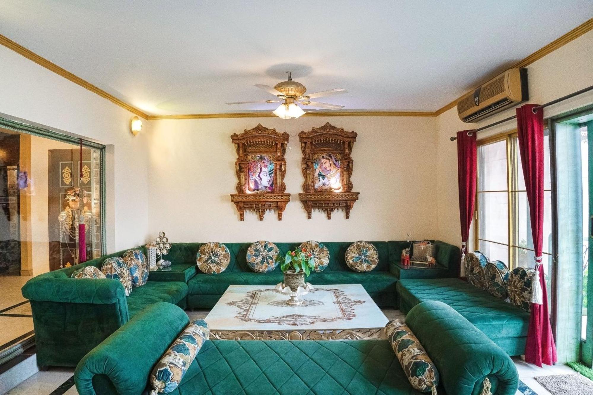 The Neeraj Ganga Heritage Palace リシケーシュ エクステリア 写真