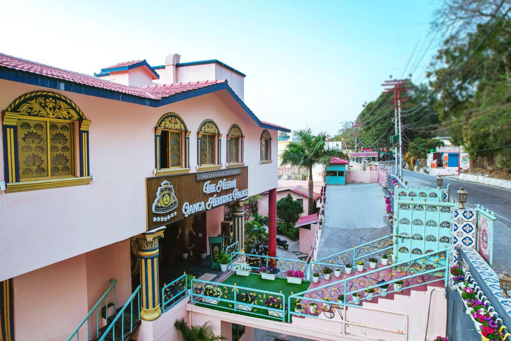 The Neeraj Ganga Heritage Palace リシケーシュ エクステリア 写真